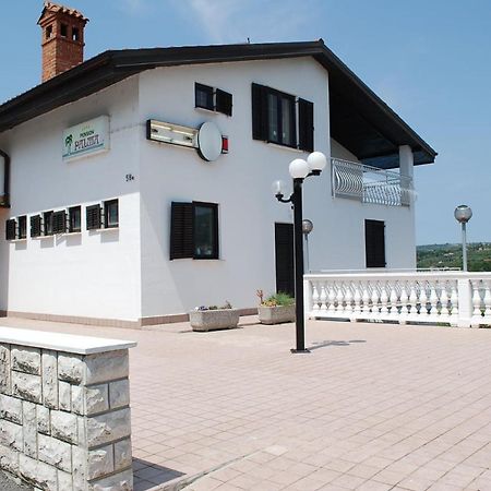 Penzion Palma Apartment Secovlje Luaran gambar